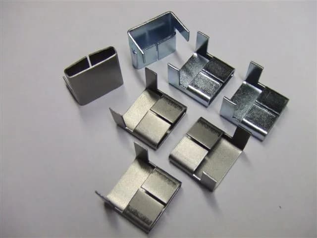 Spona 2 024 00 - 2 035 00